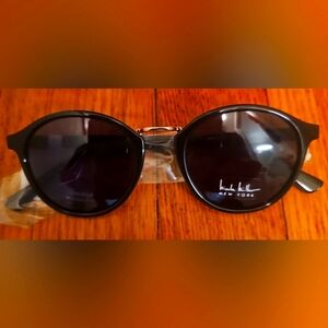 Nicole Miller NEW! Sunglasses